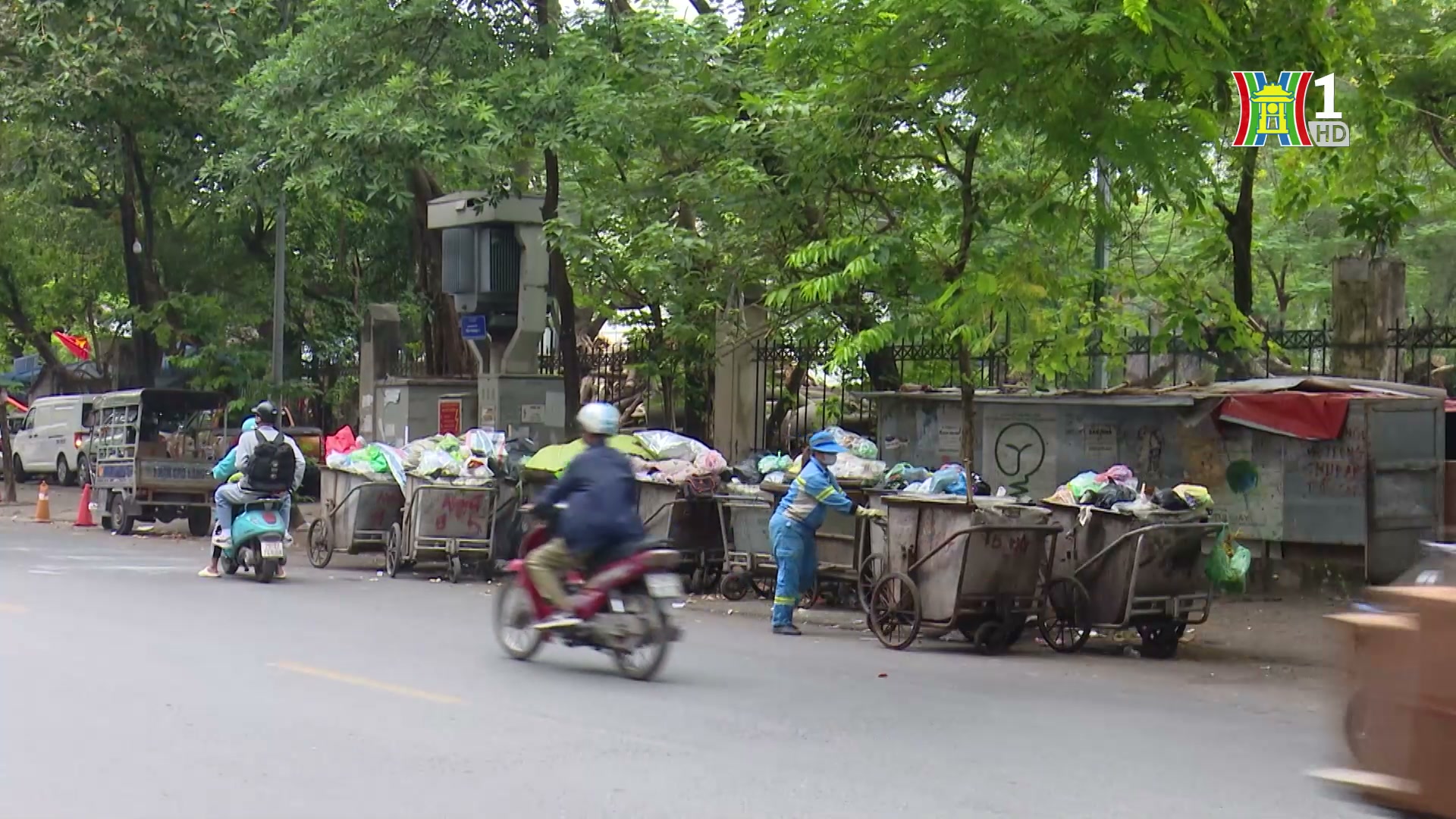 Nhiều ngân hàng đồng loạt giảm lãi suất